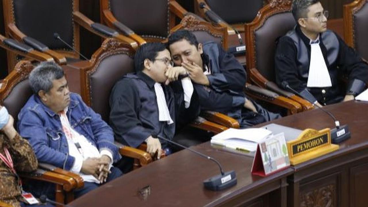 Walaupun begitu, Saldi menilai, apabila ingin adanya perubahan sistem pemilu perlu adanya persiapan yang dilakukan.