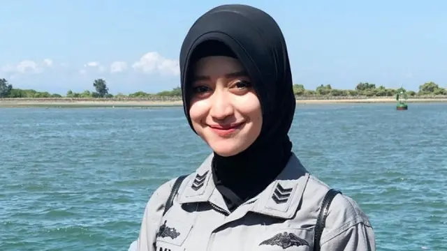 6 Potret Serka Welny Septiana, Prajurit TNI Angkatan Laut yang Curi Perhatian