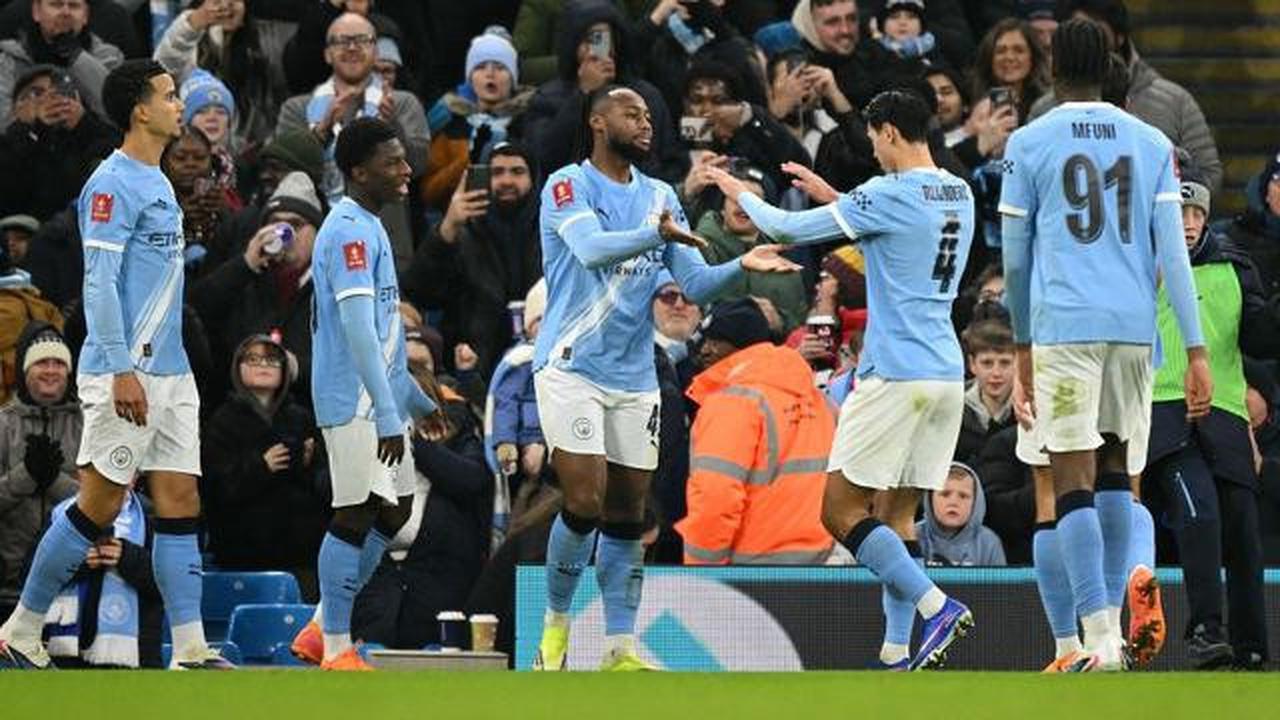 Kemenangan 10-1 atas Exeter Terasa Spesial Berkat Menggilanya Para Akademi Man City