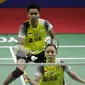 Pasangan ganda campuran Indonesia, Tontowi Ahmad / Winny Oktavina Kandow, kalah dari ganda Malaysia pada Indonesia Open. (Bola.com/Vitalis Yogi Trisna)