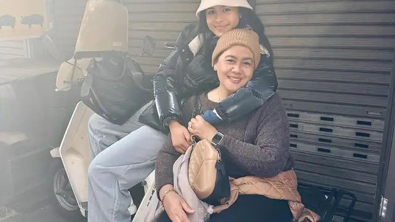 Hari Ibu 22 Desember, Ini 8 Potret Kedekatan Para Artis dengan Sang Ibu