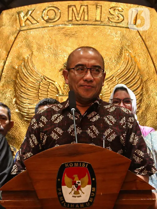 Hasyim Asy'ari merupakan teradu atas dugaan pelanggaran Kode Etik Penyelenggara Pemilu (KEPP) dalam perkara Nomor 90/PKE-DKPP/V/2024. (Liputan6.com/Angga Yuniar)