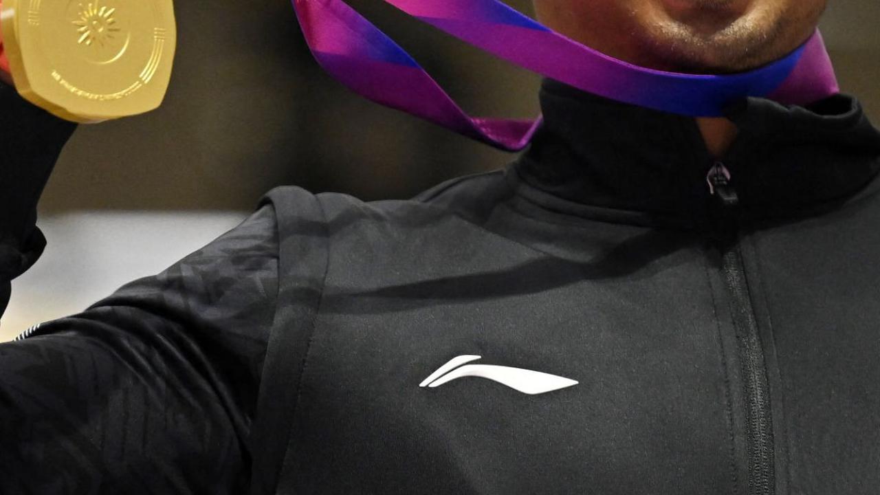Emas yang diraih Putra pada nomor Shooting-Men's 10m Running Target telah mencatat skor akhir 578-15X.<br>