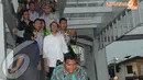 Jokowi berkeliling melihat kondisi Terminal Manggarai yang telah direnovasi ,Rabu (16/04/2014) (Liputan6.com/Herman Zakharia).