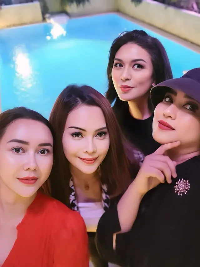 Ultah Aura Kasih