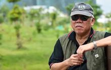 Kelakuan Kocak Pak Bas di Acara Dies Natalis UGM, Pegang Kepala hingga Rapikan Rambut 'Bapak Marketing Indonesia