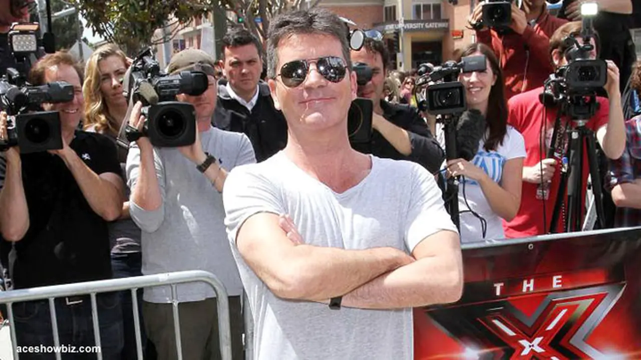 simon-cowelli-130811b.jpg