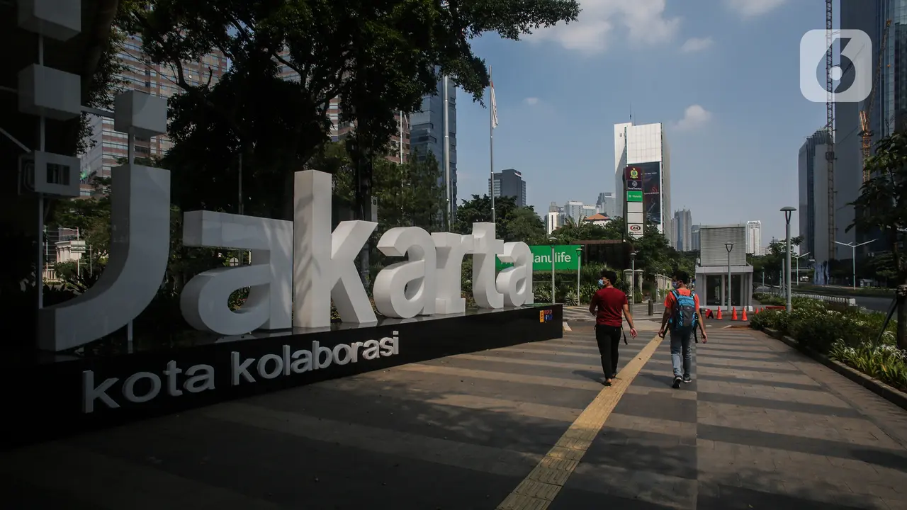 Suasana Jakarta di Hari Kedua PPKM Darurat