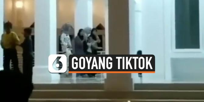 VIDEO: Viral Remaja Goyang Tiktok di Tempat Ibadah