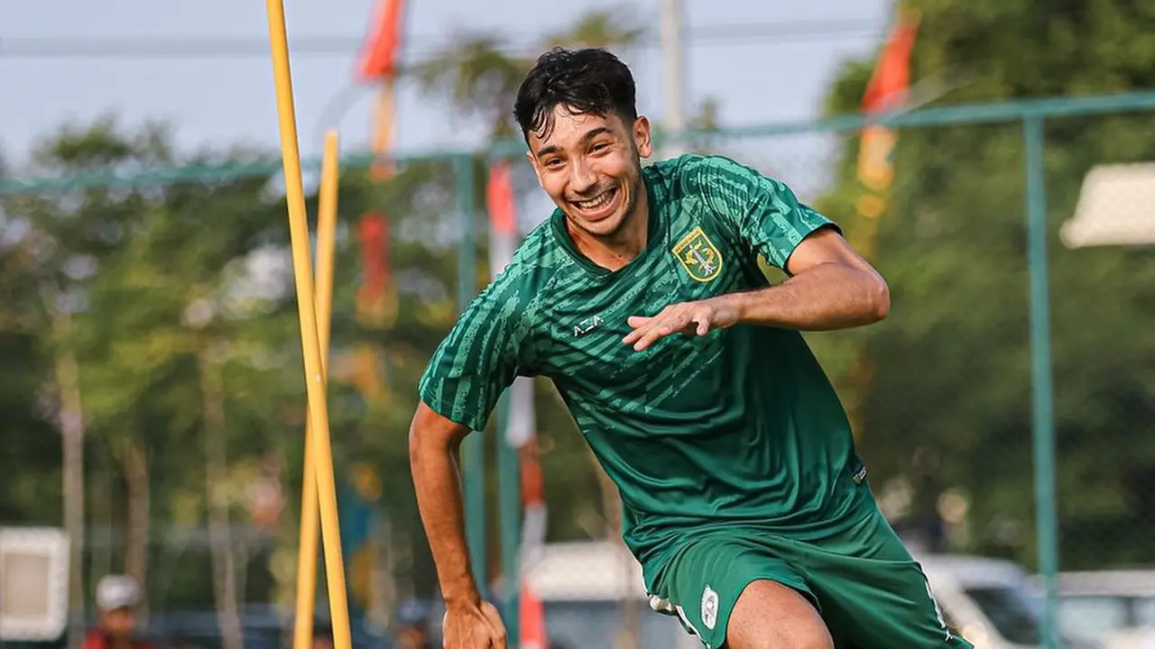 FOTO George Brown - Persebaya