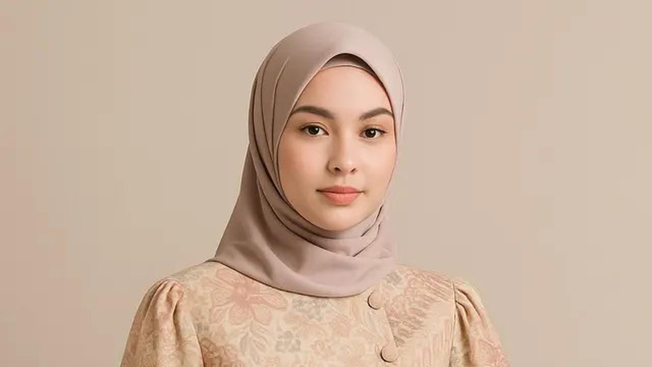 7 Model Tunik Batik Kancing Samping Terbaru 2025, Elegan dan Modis