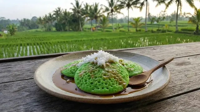 Ilustrasi Cara Membuat Kue Serabi Tanpa Santan