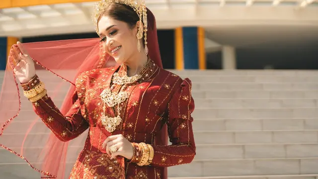 Givri Taj