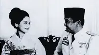 Dewi Soekarno saat bersama  Soekarno. Dewi Soekarno tampak cantik mengenakan kimono (Dok.Instagram/@dewisukarnoofficial/https://www.instagram.com/p/BytpucJgGud/Komarudin)