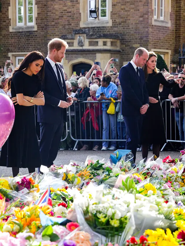 Bunga Penghormatan Mendiang Ratu Elizabeth II Bakal Diubah Jadi Kompos