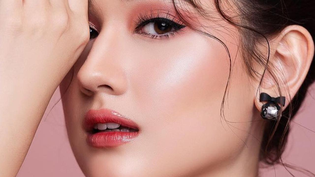 Laura Moane memiliki nama lengkap Laua Christina Moane. Ia merupakan artis kelahiran 17 Juli 2006.