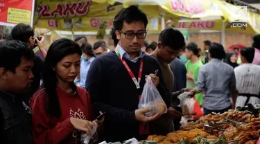 Pasar Benhil menjadi salah satu pusat kuliner untuk mencari pelbagai penganan berbuka puasa.