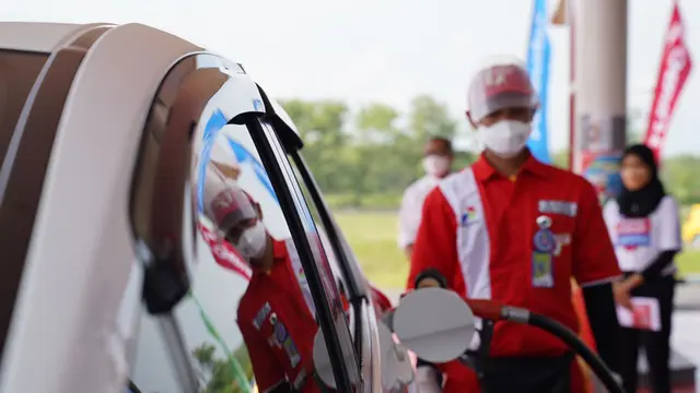 Pjs. Corporate Secretary Pertamina Patra Niaga, SH C&T Irto Ginting memaparkan bahwa tren konsumsi BBM berkualitas masyarakat terus menunjukkan peningkatan. (Dok Pertamina)