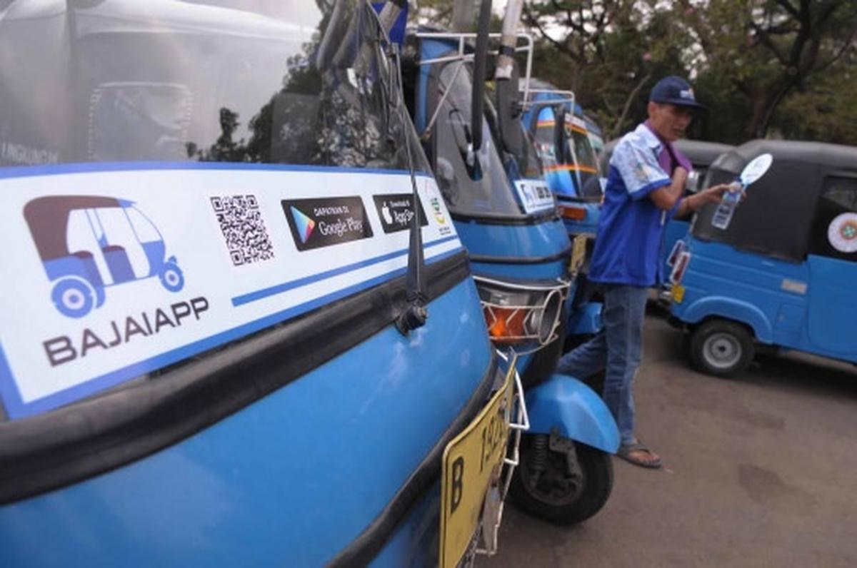 Aplikasi bajaj online meluncur di Monas