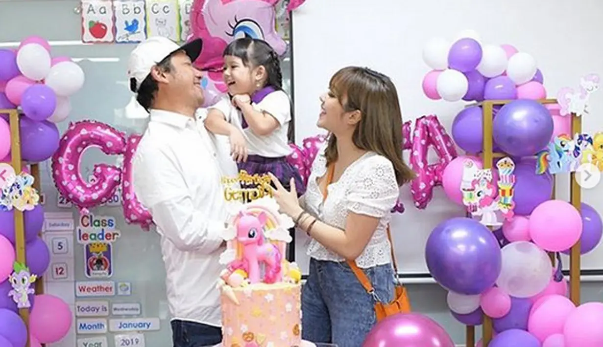 Gading Marten dan Gisela Anastasia