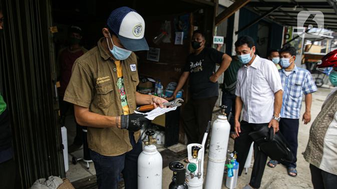 Jabar Minta Produsen Tingkatkan Produksi Oksigen Tiga Kali Lipat - Vimarsana News