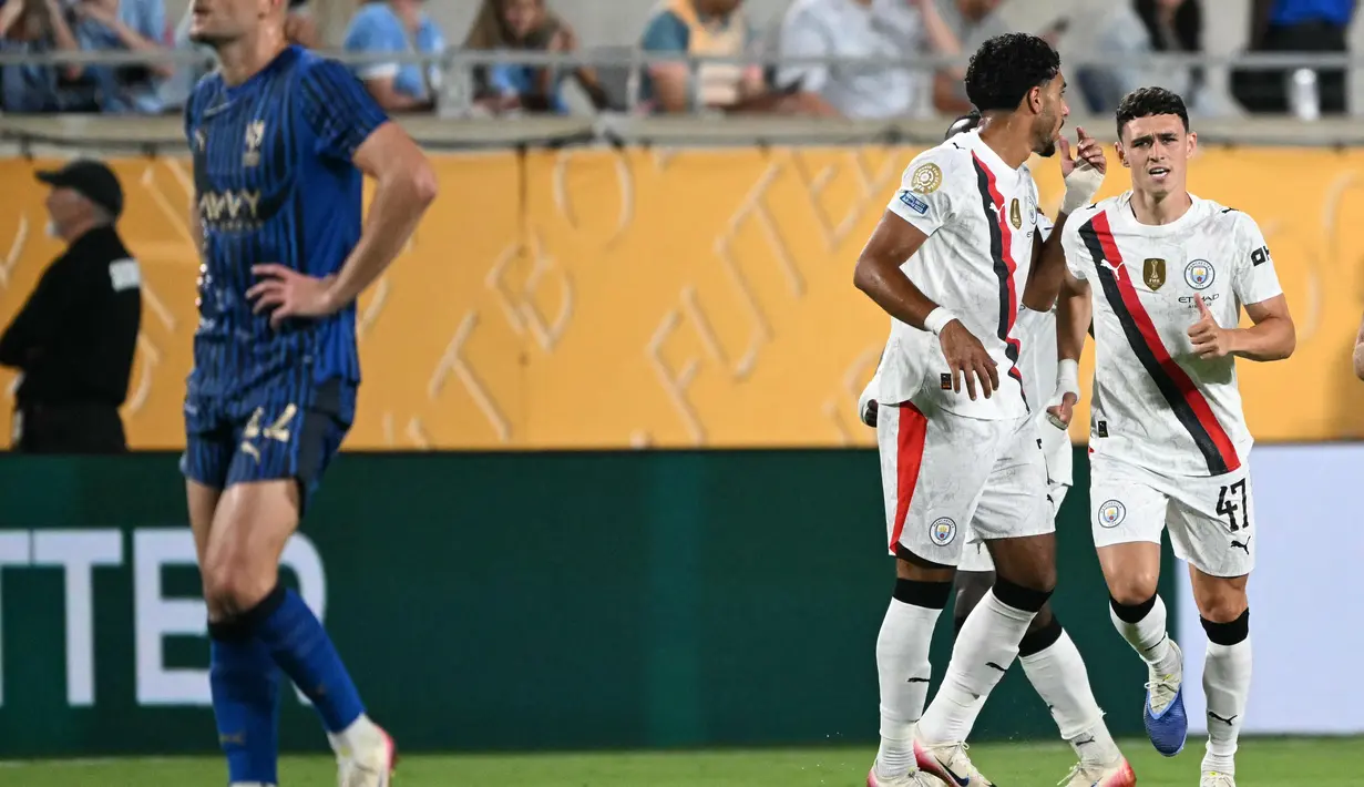 Keunggulan Al Hilal kembali tidak bertahan lama. Pada menit ke-104, Phil Foden membalas dengan tembakan first-timenya dari sudut sempit yang menembus gawang Al Hilal dan mengubah skor menjadi 3-3. (PATRICIA DE MELO MOREIRA/AFP)