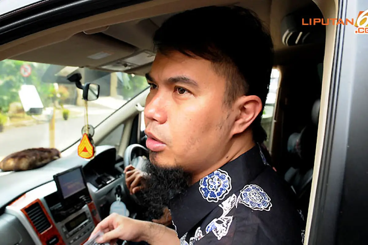 dhani-datangi-130909b.jpg