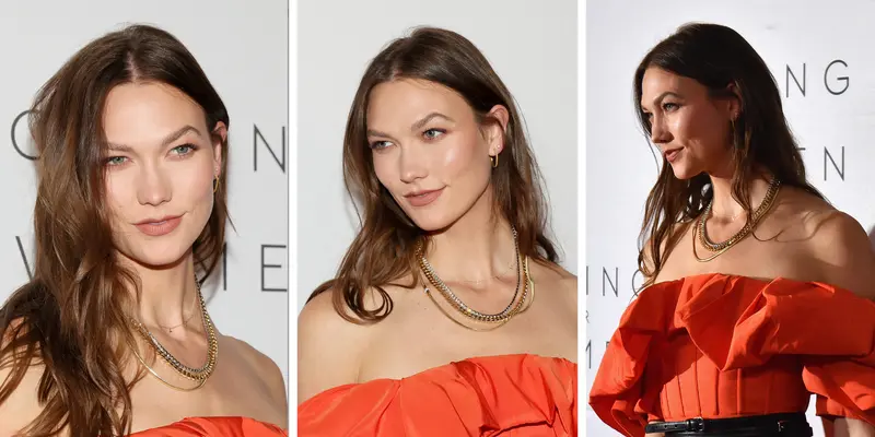 Penampilan Model Karlie Kloss saat Kenakan Gaun Oranye, Penuh Pesona