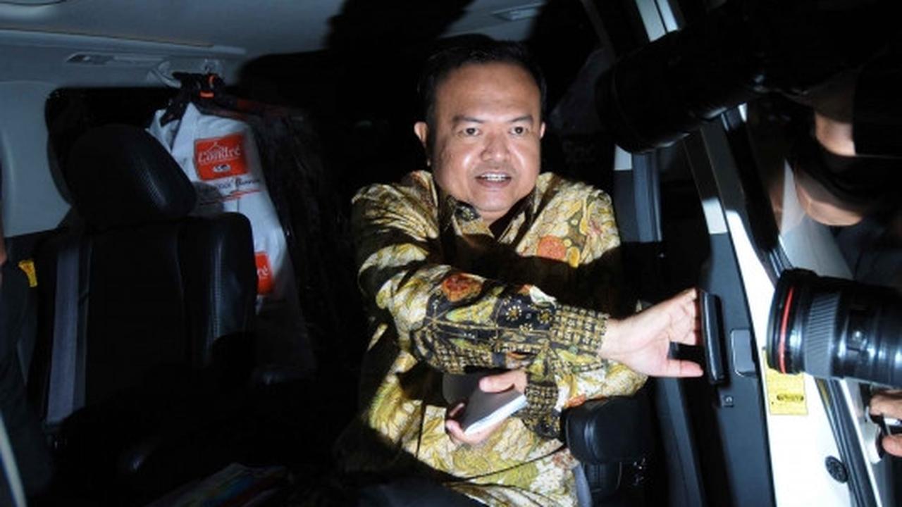 Begini ekspresi tersangka Rio Capella usai diperiksa 12 jam di KPK