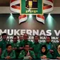 Wakil Sekretaris Jenderal PPP, Achmad Baidowi didampingi sejumlah Kader PPP memberikan keterangan pers disela Musyawarah Kerja Nasional (Mukernas) V PPP di Jakarta, Minggu (15/12/2019). Mukernas memutuskan penyelenggaraan Muktamar IX PPP dipercepat setelah Pilkada 2020. (Liputan6.com/Johan Tallo)