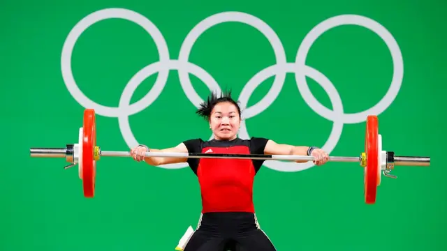 Dewi Safitri