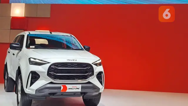 Isuzu MU-X 4WD Generasi Baru di GIIAS 2025. (Liputan6.com/Pramita Tristiawati)