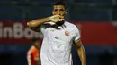 Selebrasi pemain Persija Jakarta, Yann Motta Pinto usai berhasil menjebol gawang Borneo FC Samarinda dalam pertandingan Babak Penyisihan Grup B Piala Menpora 2021 di Stadion Kanjuruhan, Malang. Sabtu (27/3/2021). (Bola.com/Ikhwan Yanuar)