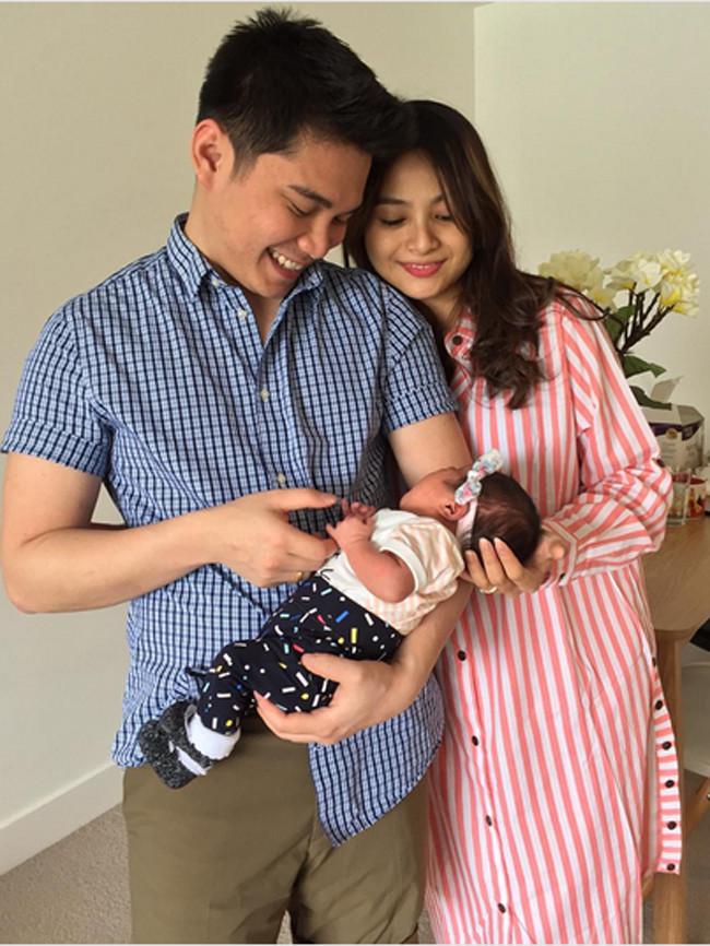 Acha Septriasa melahirkan Bridgia Kalina Kharisma. Bayi mungil lahir melalui proses normal lahir dengan bobot 3,20 kg dan panjang 47 cm. Istri Vicky Kharisma itu melahirkan pada 20 September 2017 pukul 12.14 waktu NSW, di Royal Hospital for Women Sydney.