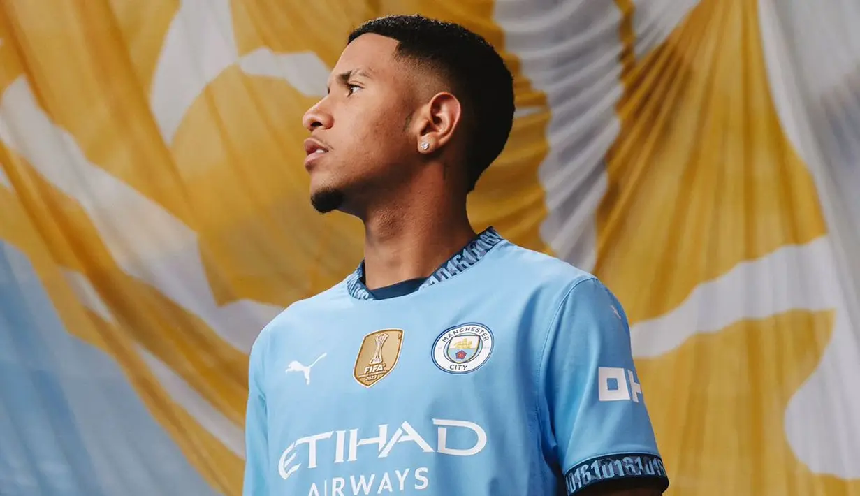 Savinho direkrut Troyes sejak 2022 dan sempat dipinjamkan ke PSV lalu Girona. (FOTO: instagram.com/mancity/)