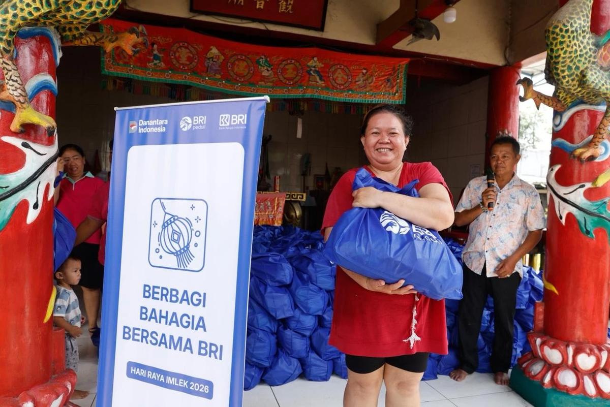 Perayaan Imlek, BRI Peduli Salurkan Ribuan Paket Sembako untuk Perkuat Ketahanan Pangan Masyarakat