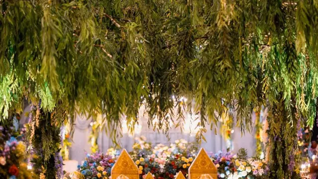 Momen haru pernikahan Ochi Rosdiana. (credit: instagram.com/thepotomoto)