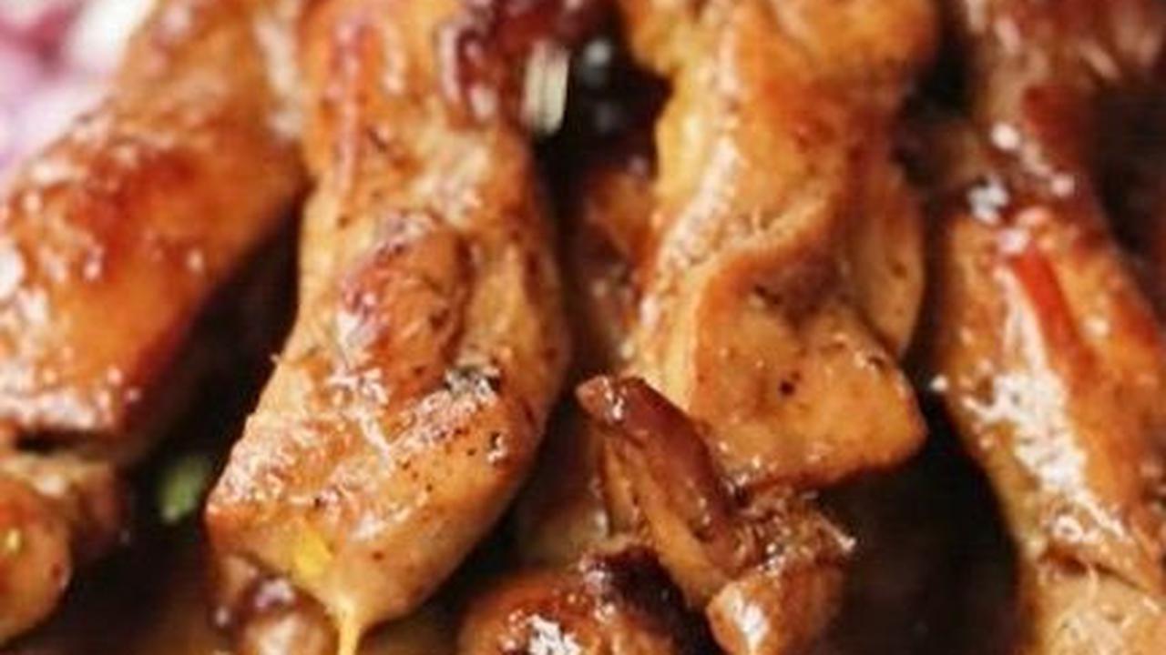 1. Sate Ayam Senayan