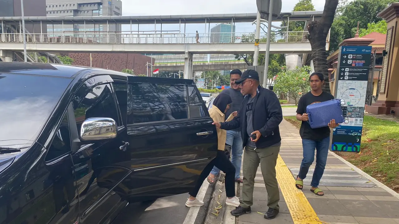 Ditkrimsus Polda Kaltara mengamankan terduga pelaku penambangan ilegal (Istimewa)