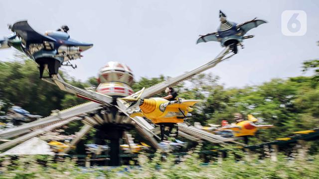 FOTO: Pelonggaran PPKM Level 3, Ancol Kembali Ramai Pengunjung