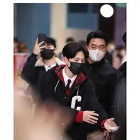 Melihat penampilan Park Bo Gum di MAMA 2022 (instagram/yua.yua.616)