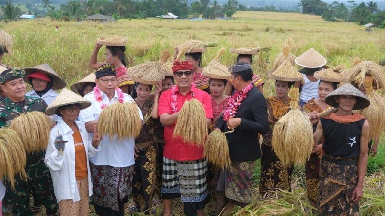 Bupati Tabanan Buka Festival Jatiluwih Ke-7, Dorong Ekonomi Rakyat dan Pariwisata Lokal