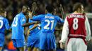 AJ Auxerre pernah menaklukkan Arsenal 2-1 pada Liga Champions musim 2002/2003. Momen itu terjadi pada laga matcday ke-4 Grup A saat AJ Auxerre bertandang ke markas Arsenal di Highbury (22/10/2002). Dua gol AJ Auxerre dicetak oleh Olivier Kapo dan Khalilou Fadiga, sementara satu-satunya gol The Gunners dicetak oleh Nwankwo Kanu. (AFP/Odd Andersen)