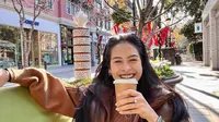 Cara Unik Maudy Ayunda Atasi Fobia Terbang yang Bikin Hanya Ingin Naik Kereta Saja