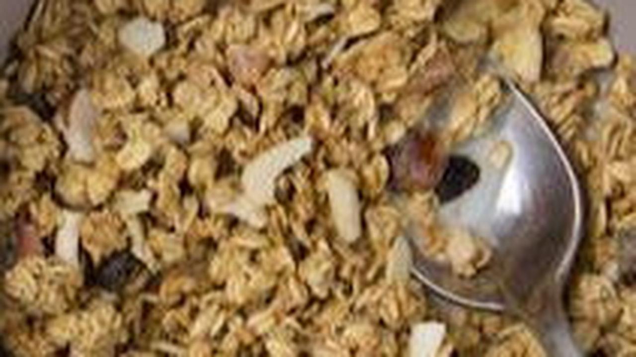 3.&nbsp;Oat: Serat dan Protein dalam Satu Sajian