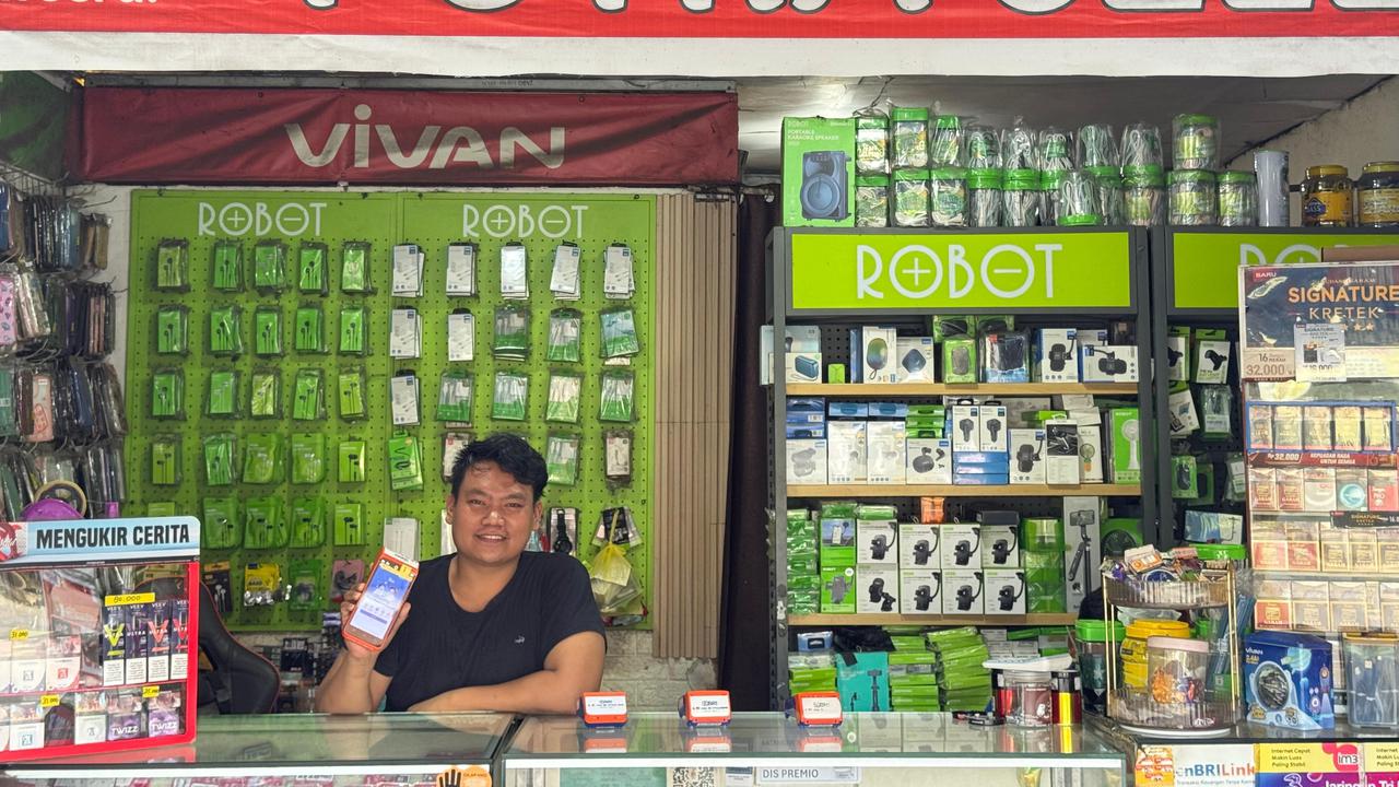 AgenBRILink Milik Pemuda Asal Lahat Ini Buka Lapangan Pekerjaan Untuk Warga Sekitar