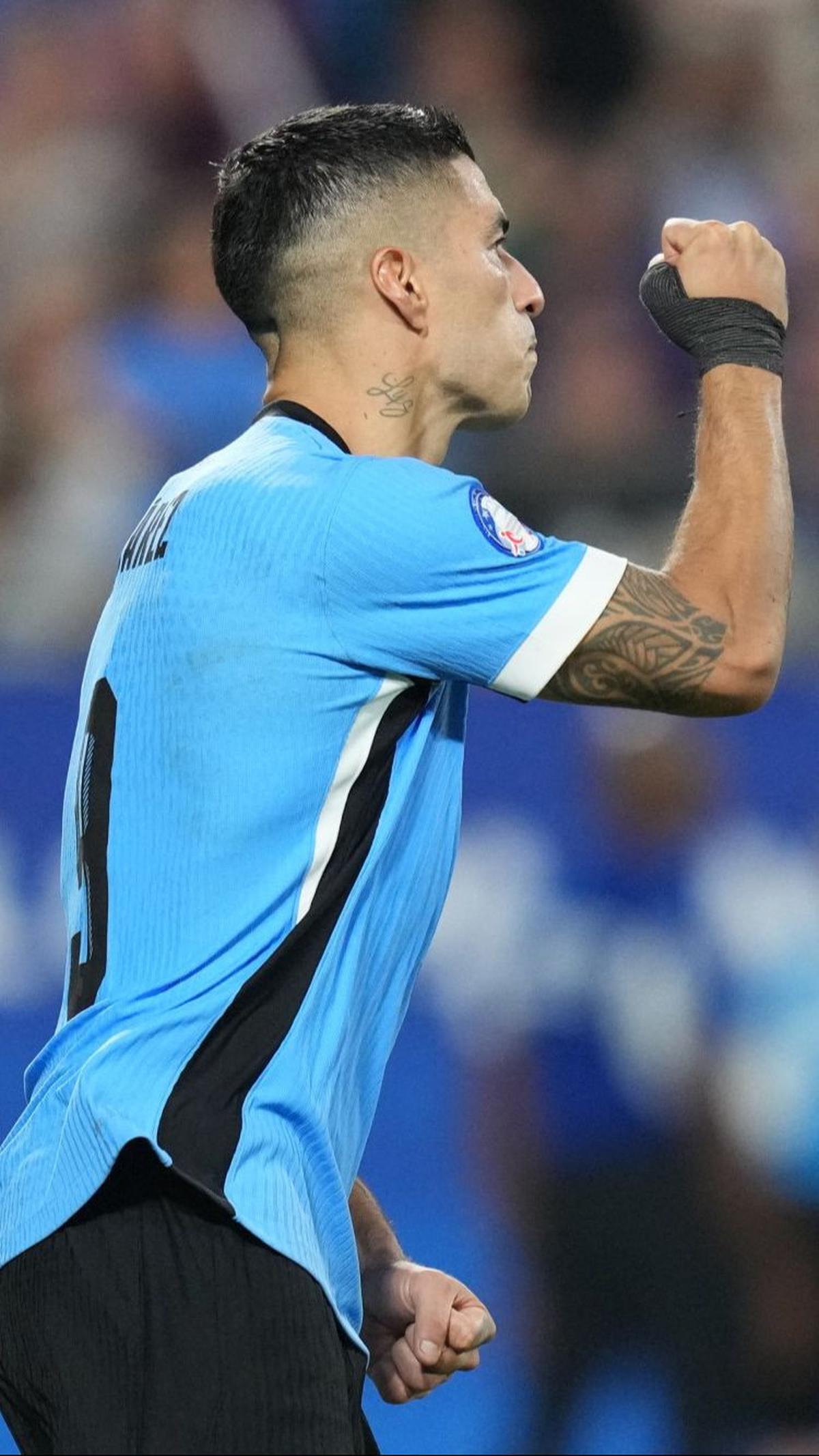 Uruguay sejatinya nyaris kalah dalam laga ini. Pasalnya, hingga menit ke-90 mereka masih tertinggal 1-2.&nbsp;&nbsp;Foto: AFP