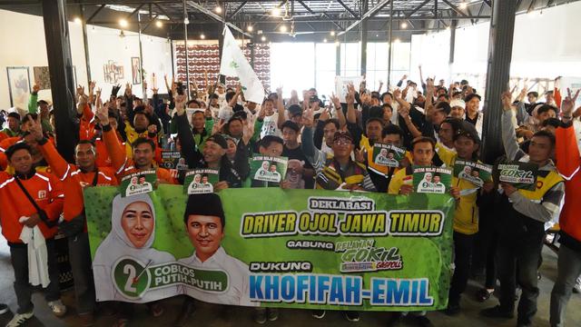 Seluruh Ojek online (Ojol) se-Malang Raya sepakat mendukung Khofifah Indar Parawansa dan Emil Elestianto Dardak di Pilgub Jatim 2024 (Istimewa)
