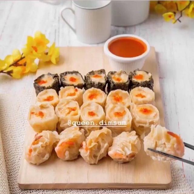 Queen Dimsum, bisnis makanan dimsum yang dijalankan selebgram Winny Putri Lubis dan ibundanya, Evi Zahara (https://www.instagram.com/p/CH-fa8EpHuI/)