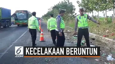 Kecelakaan beruntun terjadi di ruas tol Cipali. Akibat kecelakaan 12 orang tewas, 40 lainnya luka-luka.